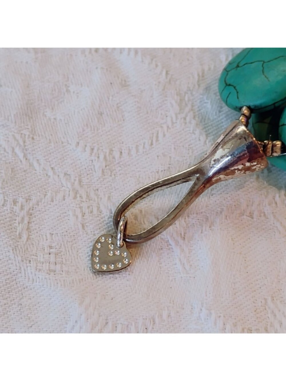Southwest Style Triple Strand Faux Turquoise Disc Necklace Dyed Howlite 20" - Picture 7 of 12